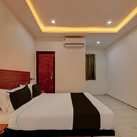 Hotel O Outer Inn Hyderabad Esterno foto